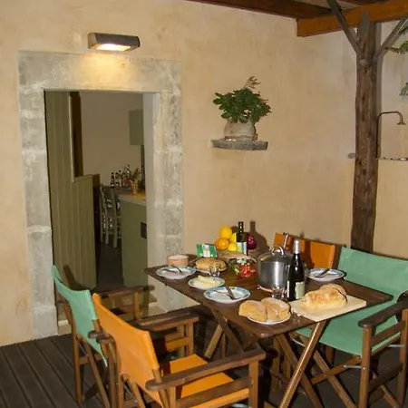Agapi House Villa *